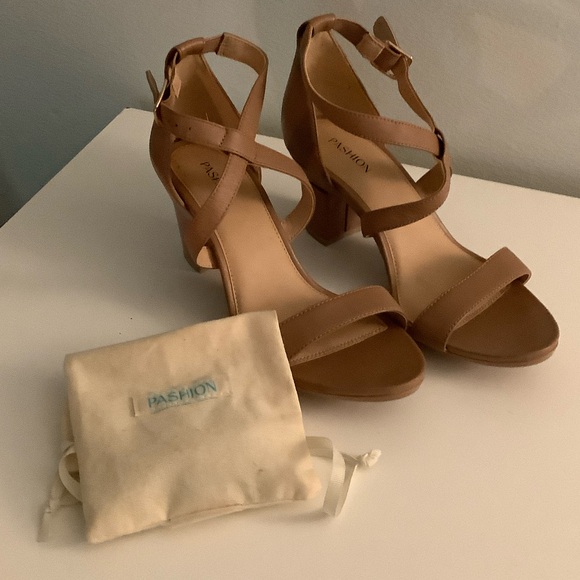 Nude Strappy Heeled Sandals  Convertible into Flats - Picture 1 of 1